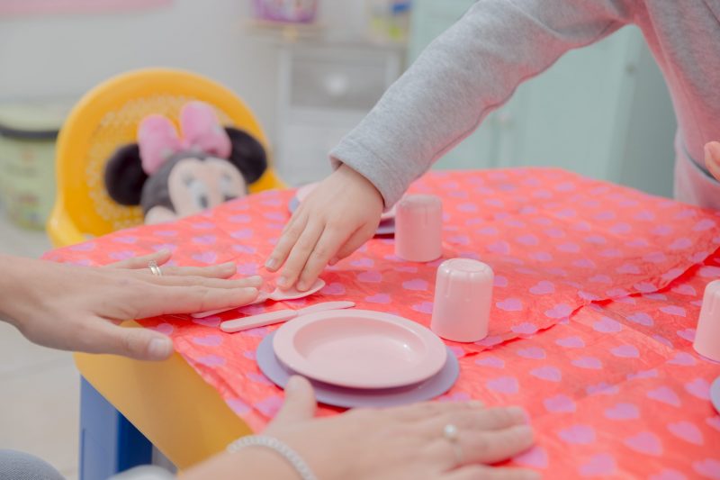 approccio sereno tra il bambino e il logopedista